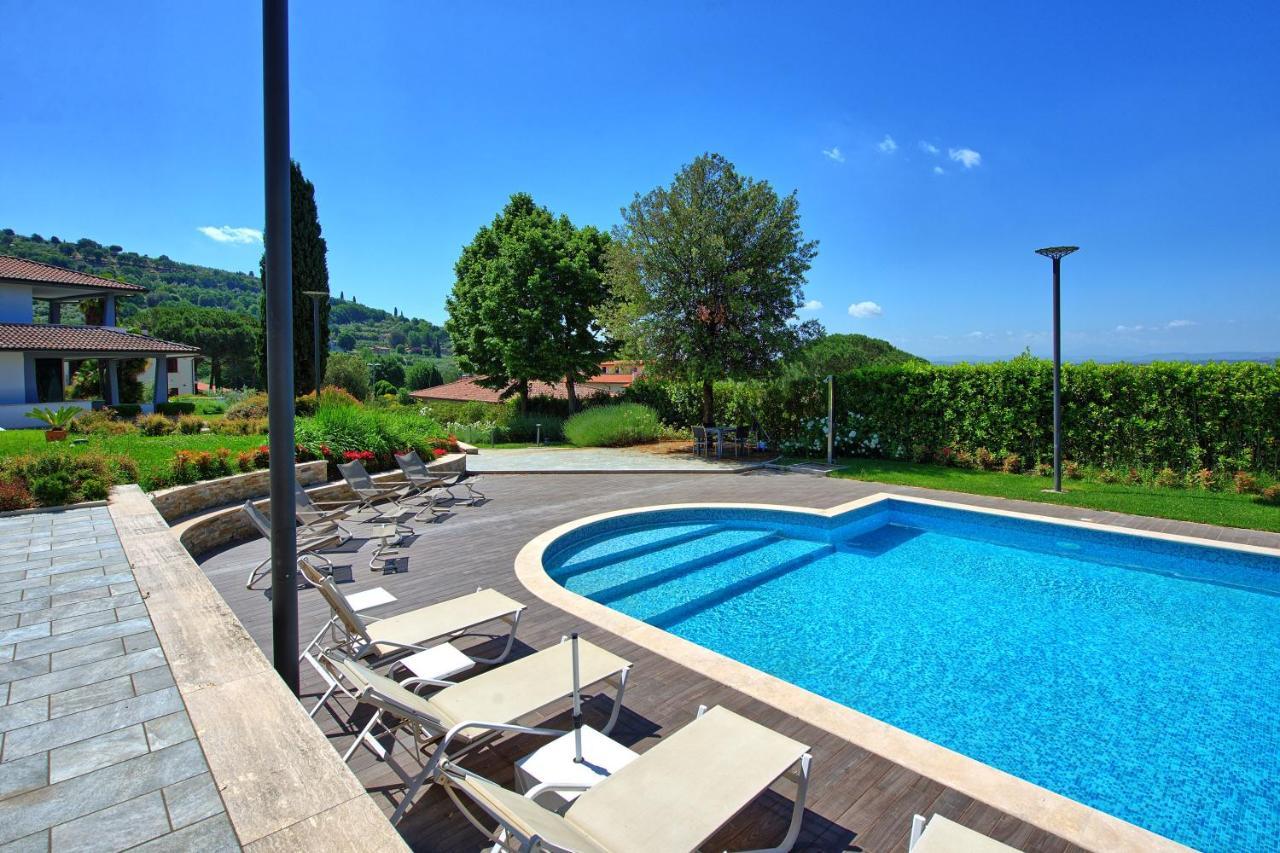 Casa White By Posarellivillas คาสติญโญน ฟิโอเรนทิโน ภายนอก รูปภาพ